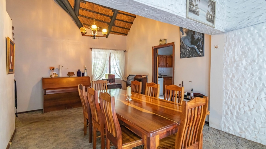 4 Bedroom Property for Sale in Bonza Bay Eastern Cape